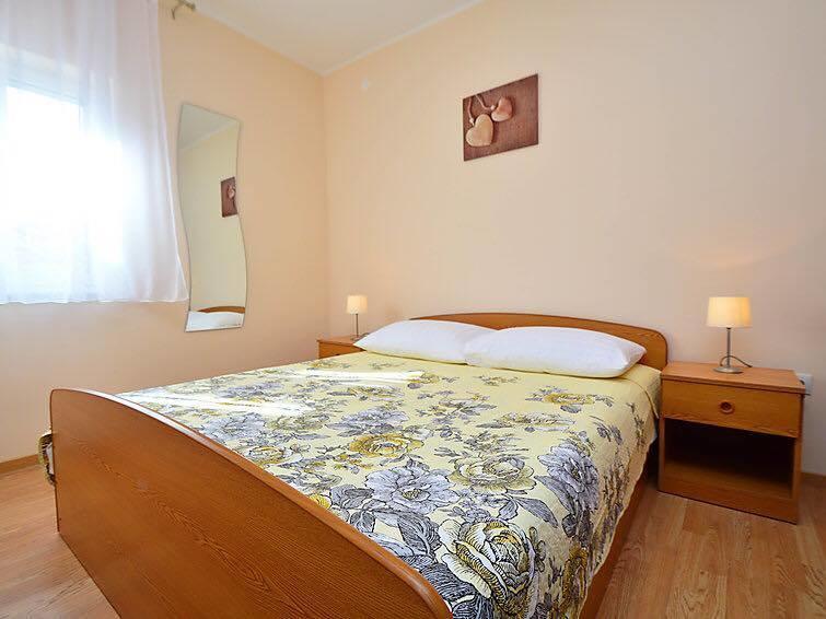 Apartment Ivana I Martina Grebastica Bagian luar foto